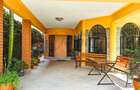 4 Bed Villa with En Suite at Grevillea Groove - 2