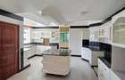 4 Bed House with En Suite in Runda - 8