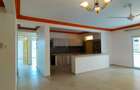 3 Bed Apartment with En Suite in Nyali Area - 5