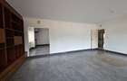 6 Bed House with Staff Quarters in Lake View - 14
