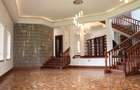 5 Bed House with En Suite in Runda - 2