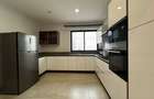 Serviced 3 Bed Apartment with En Suite in Westlands Area - 12