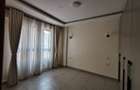 2 Bed Apartment with En Suite at Wood Avenue - 6