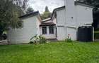 4 Bed Townhouse with En Suite in Hill View - 11