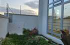 4 Bed House with En Suite at Riverside Drive - 4