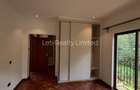 5 Bed Townhouse with En Suite in Lavington - 6