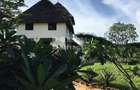 3 Bed House with Garden at Manda Island - 1