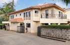 5 Bed Townhouse with En Suite in Lavington - 3