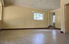 4 Bed House with En Suite in Rosslyn - 7