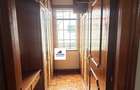 5 Bed House with En Suite in Runda - 9