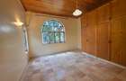 4 Bed House with En Suite in Spring Valley - 15