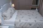 Serviced 2 Bed Apartment with En Suite at Red Hill - 5
