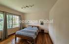 3 Bed House with En Suite in Ridgeways - 5