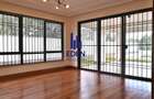 5 Bed Townhouse with En Suite in Loresho - 9