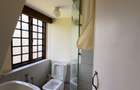 5 Bed House with En Suite in Runda - 7
