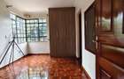 4 Bed Townhouse with En Suite in Kitisuru - 6