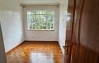 4 Bed Townhouse with En Suite in Kiambu Road - 12