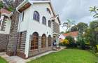 4 Bed Townhouse with En Suite at Lavington Green. - 3