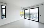 3 Bed Apartment in Brookside - 11