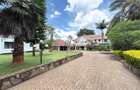 5 Bed House with En Suite at Nyari - 11
