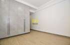 2 Bed Apartment in Riverside - 7