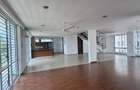 4 Bed Apartment with En Suite at Greenwood - 4