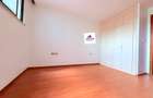 3 Bed Apartment with En Suite in Parklands - 15
