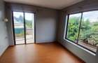 4 Bed House with En Suite in Runda - 2