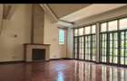 4 Bed Townhouse with En Suite in Rosslyn - 3