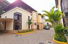 5 Bed Townhouse with En Suite at Kaputei Garden - 1