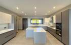 4 Bed Apartment in Westlands Area - 2