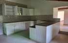4 Bed House with En Suite in Spring Valley - 11