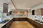 3 Bed Apartment with En Suite in Riverside - 7
