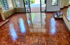 5 Bed Townhouse with En Suite in Nyari - 11