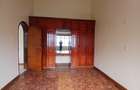 5 Bed Townhouse with En Suite at Riverside Garden - 5