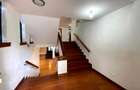 5 Bed House with En Suite in Spring Valley - 4