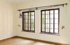 3 Bed Apartment with En Suite in Riverside - 11