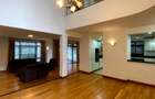 5 Bed Villa with En Suite in Spring Valley - 6