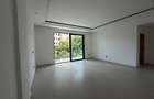 2 Bed Apartment with En Suite in Brookside - 2