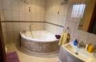 5 Bed House with En Suite in Runda - 15