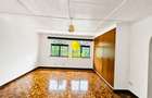 5 Bed House with En Suite in Nyari - 6