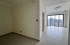 Serviced 1 Bed Apartment with En Suite in Riverside - 9