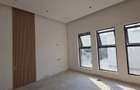 6 Bed Townhouse with En Suite in Lavington - 7