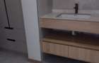 3 Bed Apartment with En Suite in Riverside - 13