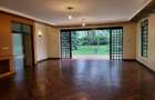 4 Bed House with En Suite at Loresho Crescent - 2