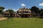 5 Bed House with En Suite in Runda - 2