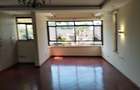 5 Bed Townhouse with En Suite in Lavington - 16