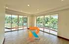 4 Bed Apartment with En Suite in Parklands - 7