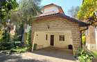 4 Bed Townhouse with En Suite at Off James Gichuru - 9
