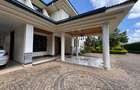 6 Bed House with En Suite in Runda - 2